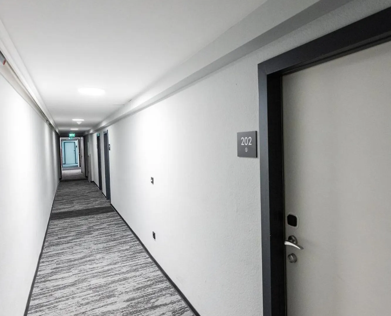 Mk Hotel Frankfurt Франкфурт-на-Майне